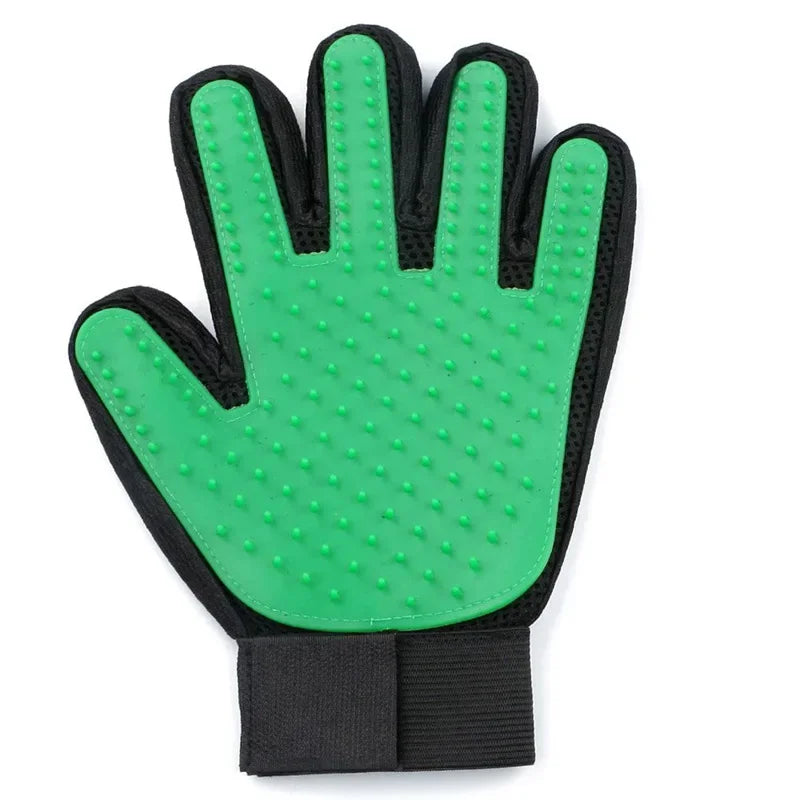 Gentle Grooming & Bathing GlovesTM