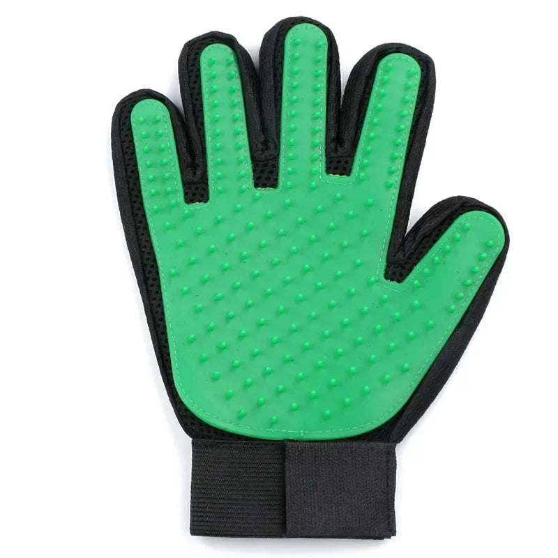 Gentle Grooming & Bathing GlovesTM